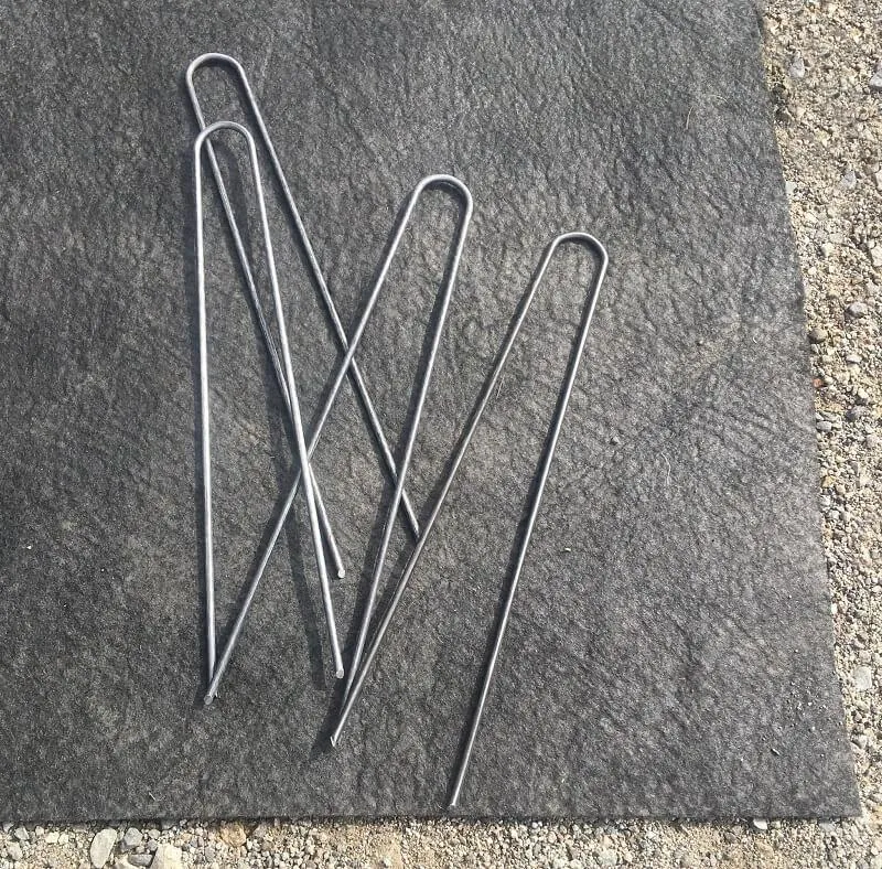 12 in. Heavy Duty Landscape Staples - 37% Thicker - 8 Gauge Steel