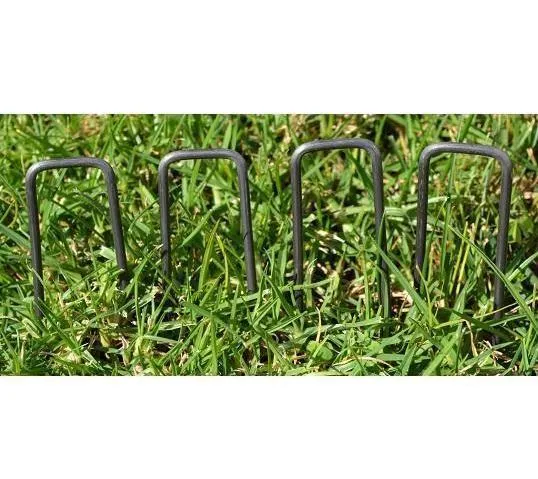 9 in. Landscape Staples - 11 Gauge