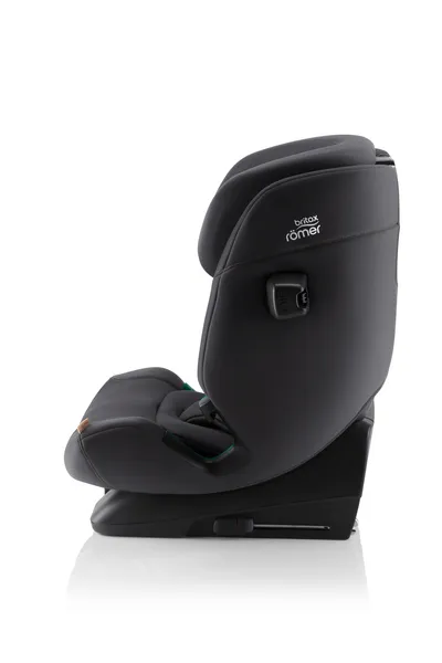 Britax Römer Advansafix Pro in Midnight Grey