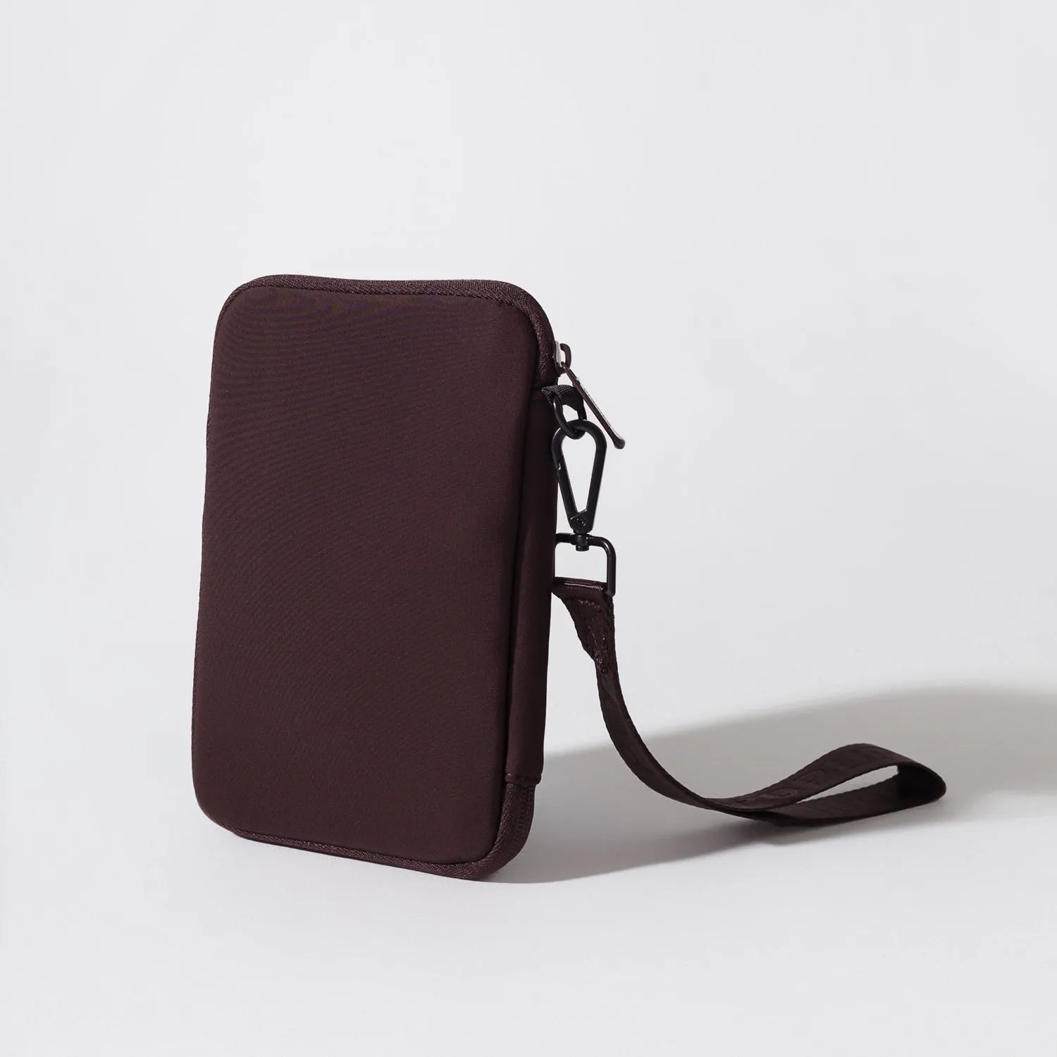 ESPRESSO SET: EVERYDAY TOTE   OVERSIZED WRISTLET POUCH   ESSENTIAL POUCH   PASSPORT WALLET   PHONE BAG