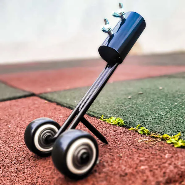 Groover - Weeding tool with wheels