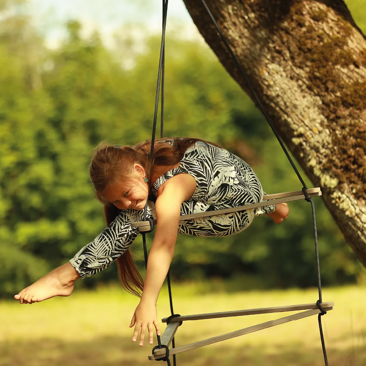 Rope ladder Triangle swing set medium brown